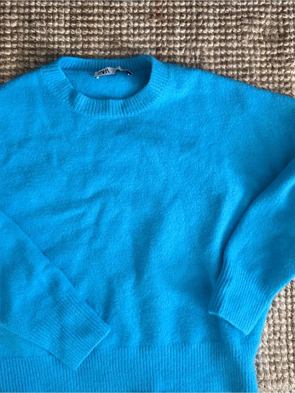 Zara Men’s Turquoise Crewneck Sweater